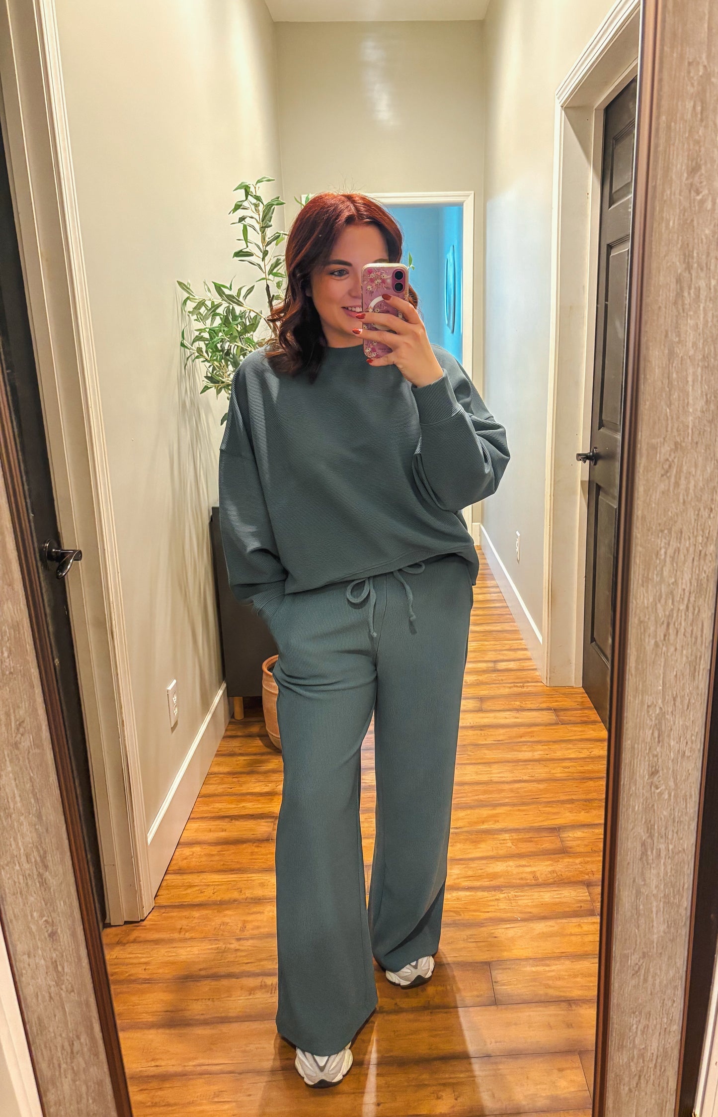 Effortless Ease Lounge Set